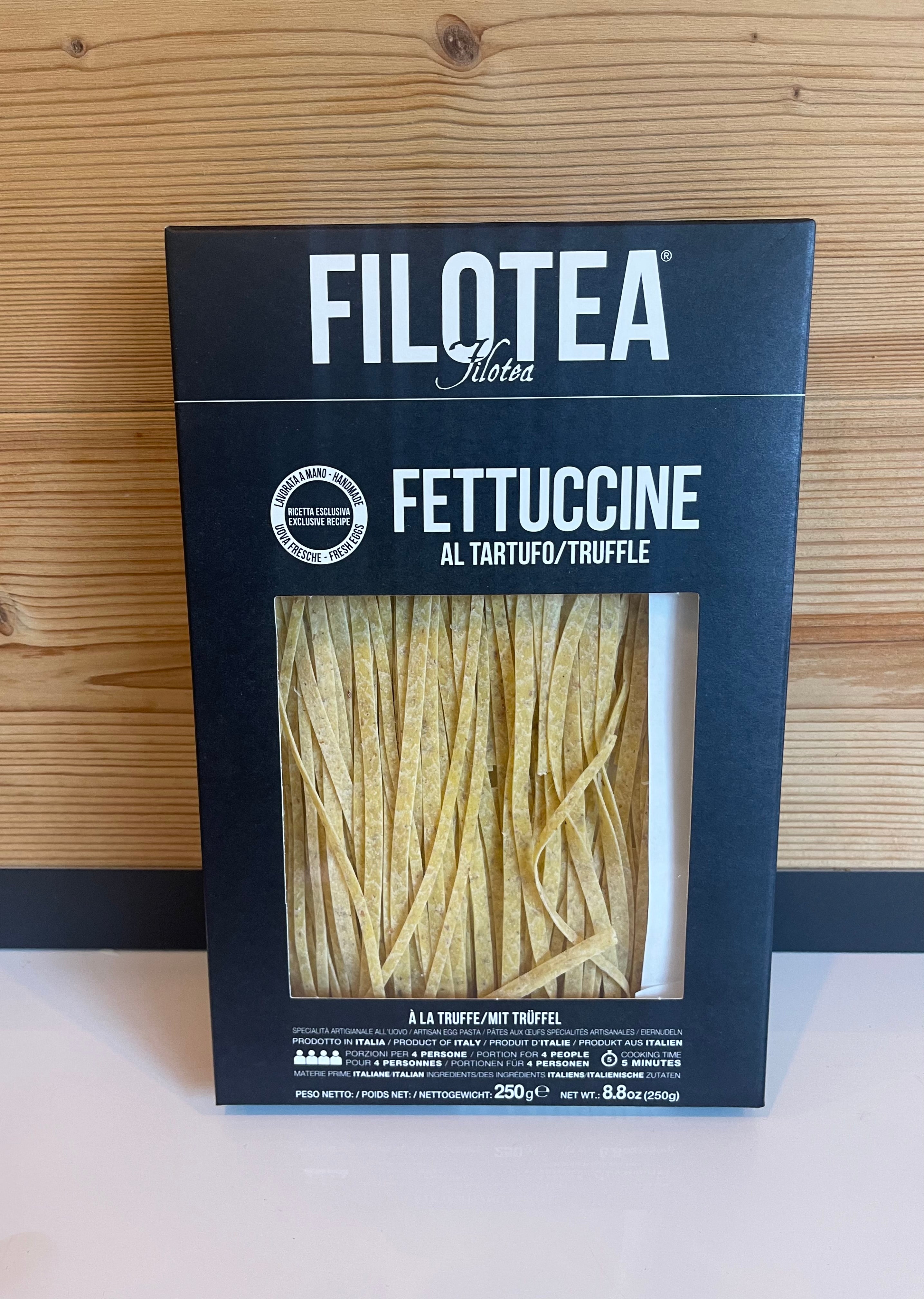 Fettucine à l'encre de seiche, Filotea